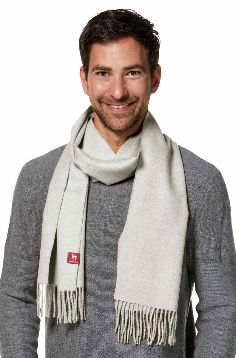 halsduk-i-100-alpackaull-Silver